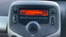 Toyota Aygo 1.0 VVT-i X-Play 5dr x-shift Petrol Hatchback